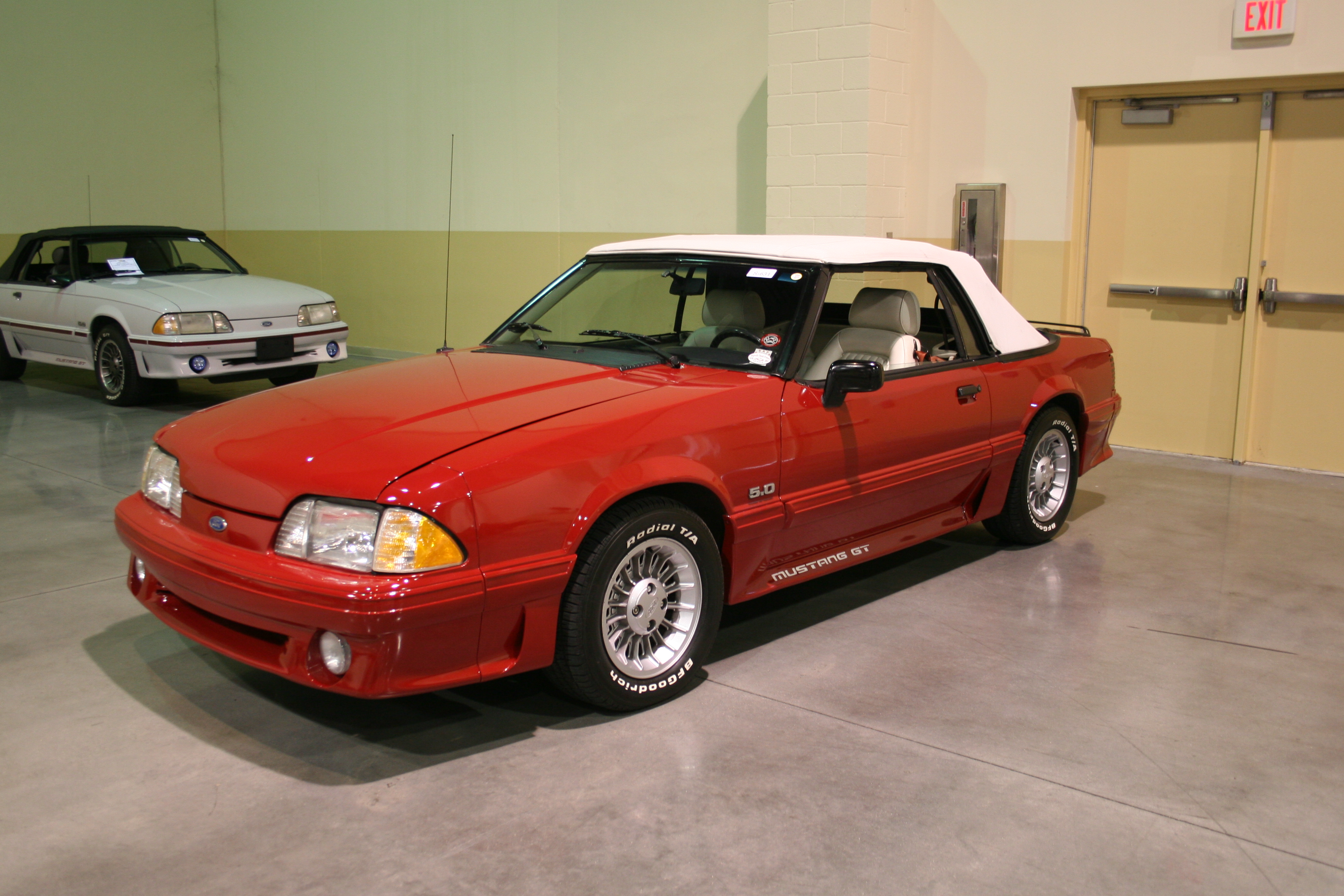 1st Image of a 1989 FORD MUSTANG GT