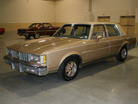 Image 2 of 6 of a 1985 OLDSMOBILE CUTLASS SUPREME