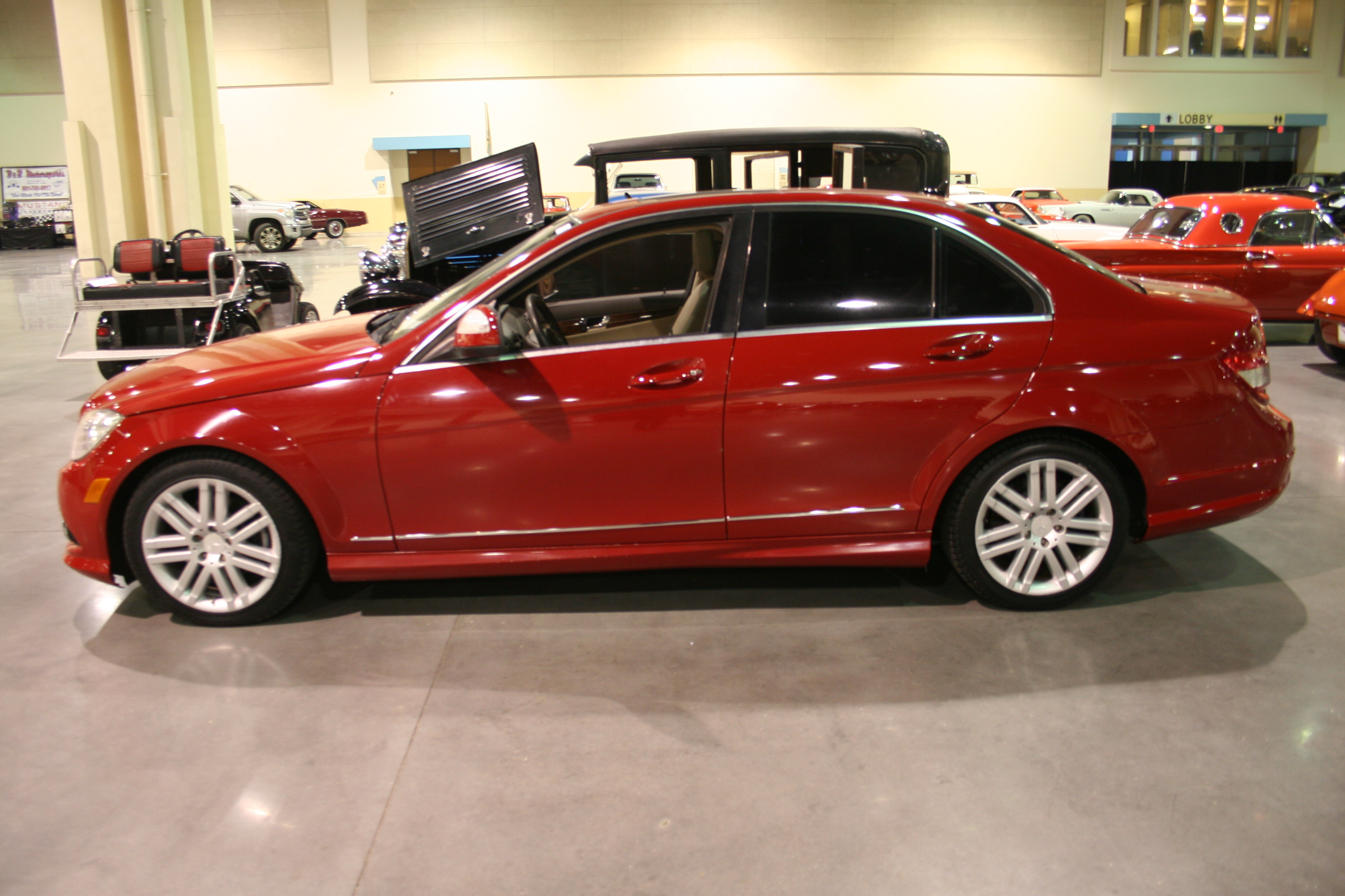 3rd Image of a 2009 MERCEDES-BENZ C-CLASS C300