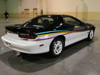 Image 7 of 8 of a 1993 CHEVROLET CAMARO Z28