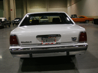 Image 5 of 7 of a 1988 FORD LTD CROWN VICTORIA LX