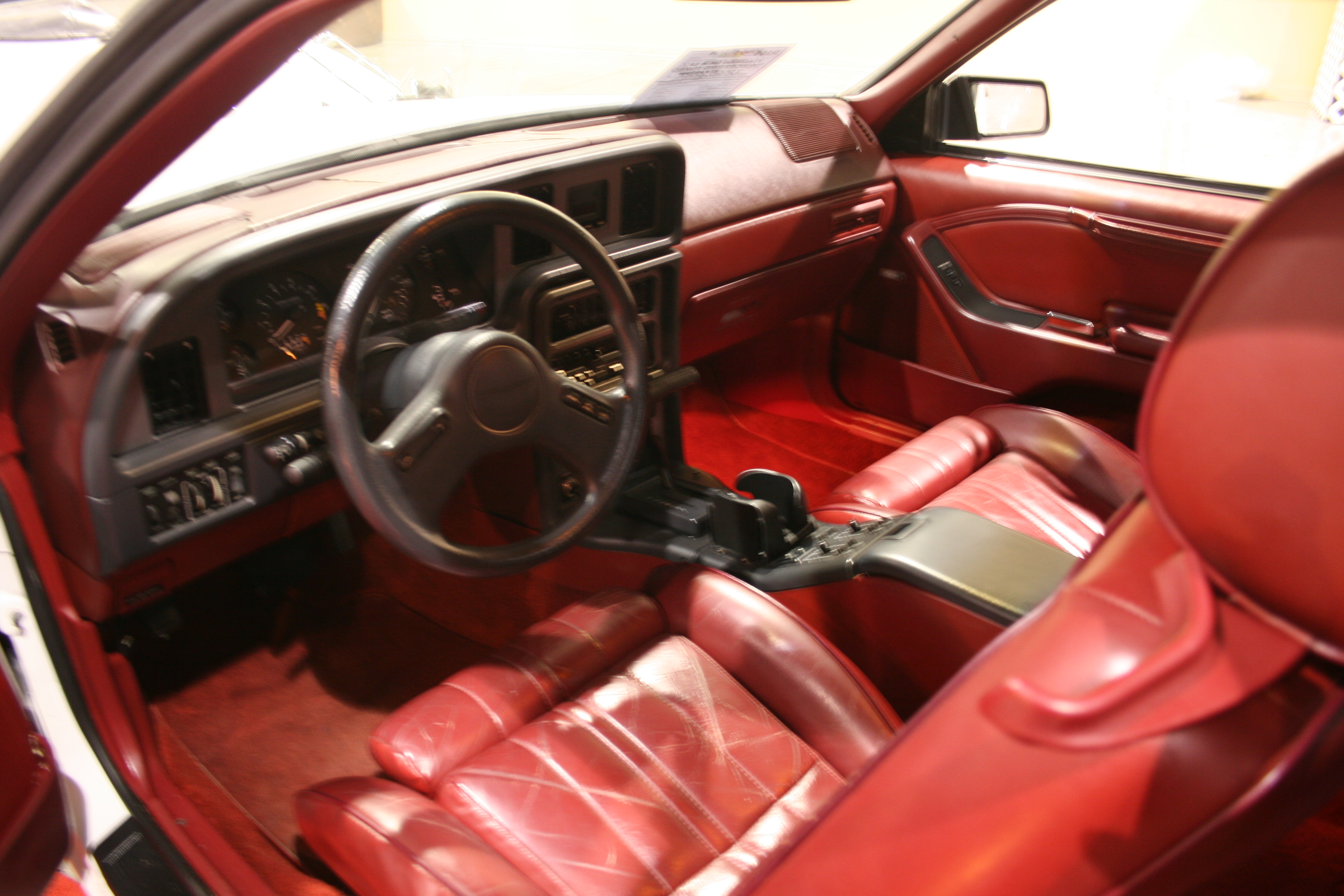 3rd Image of a 1988 FORD THUNDERBIRD TURBO