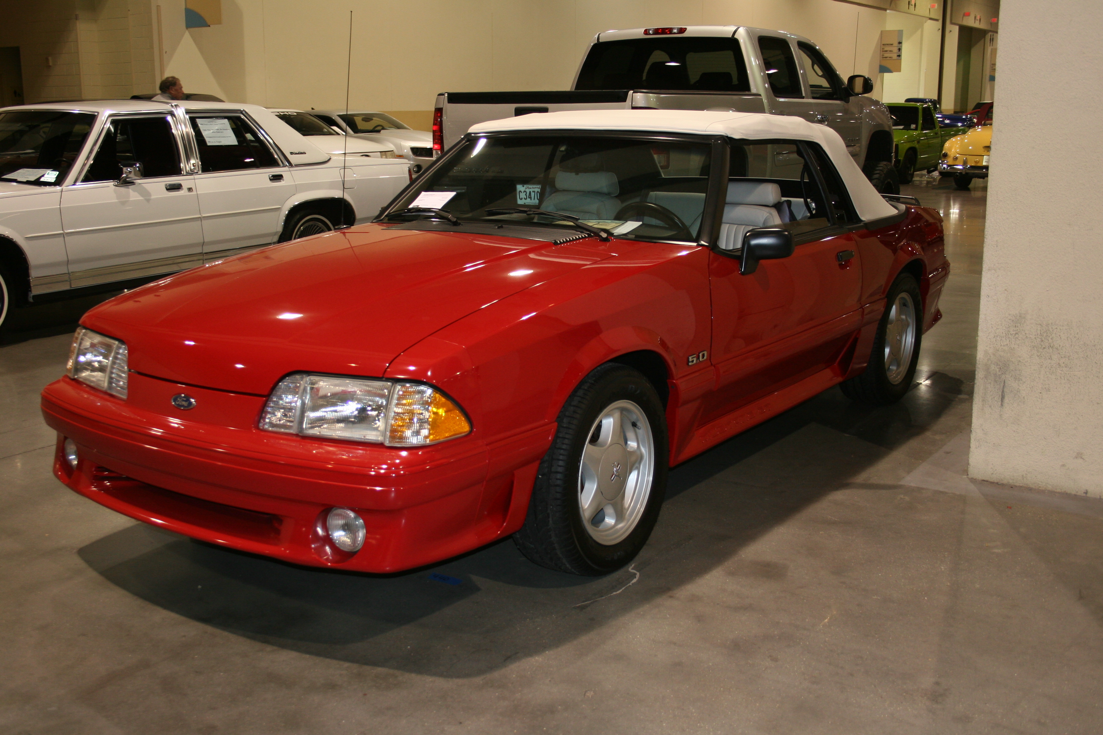 1st Image of a 1993 FORD MUSTANG GT