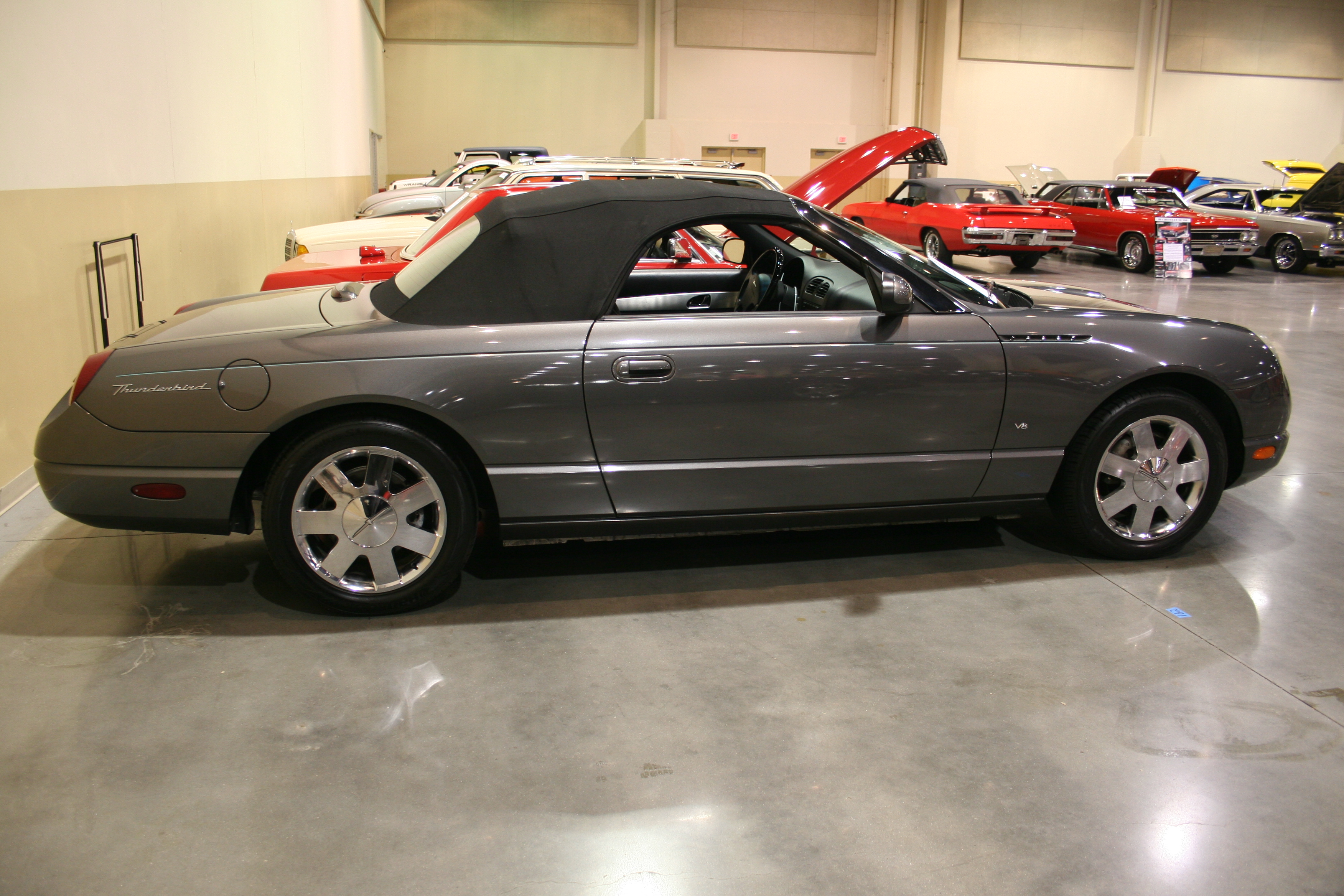 5th Image of a 2003 FORD THUNDERBIRD