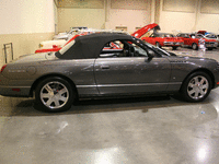 Image 6 of 6 of a 2003 FORD THUNDERBIRD