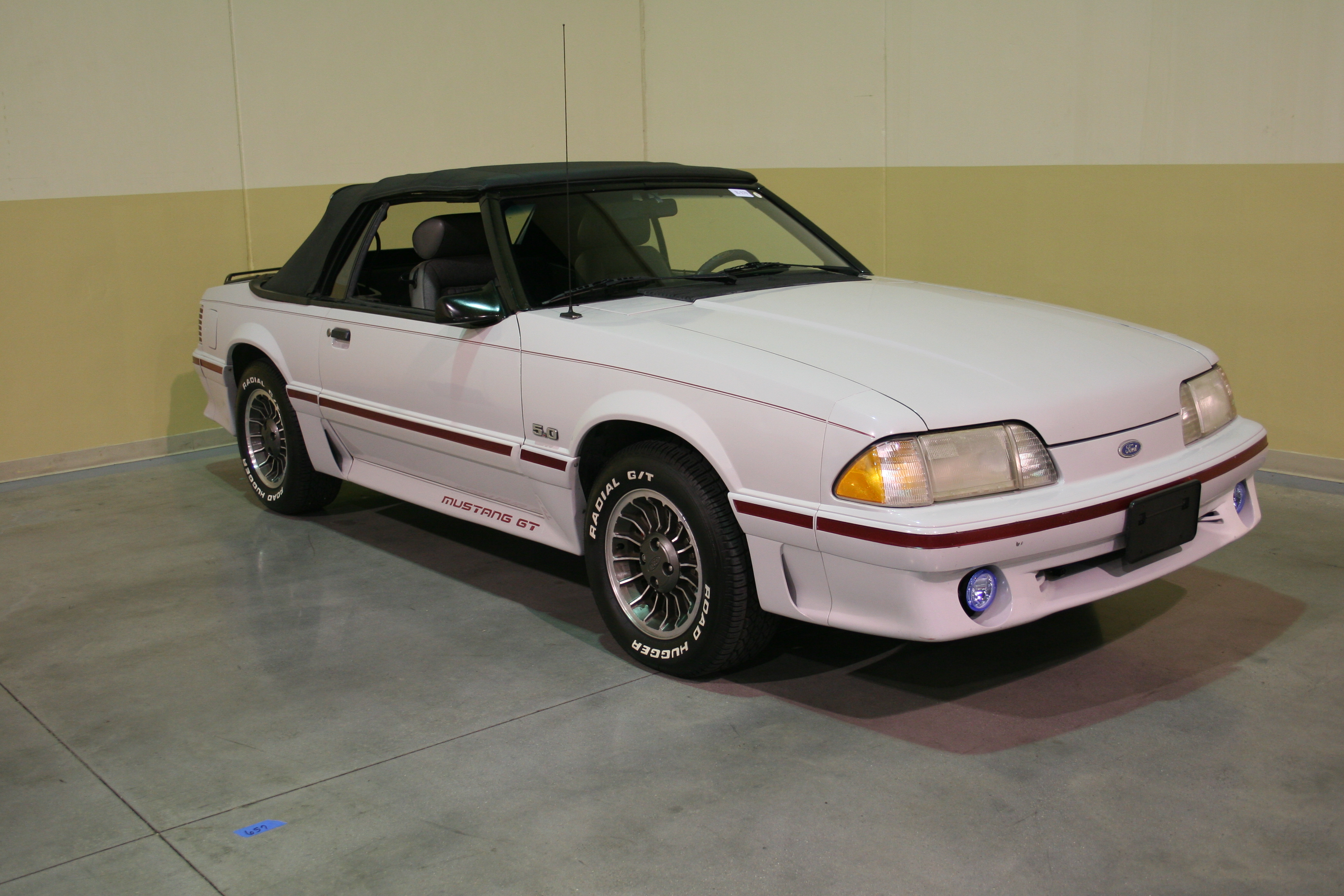 1st Image of a 1987 FORD MUSTANG GT