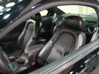 Image 5 of 7 of a 2001 FORD MUSTANG GT