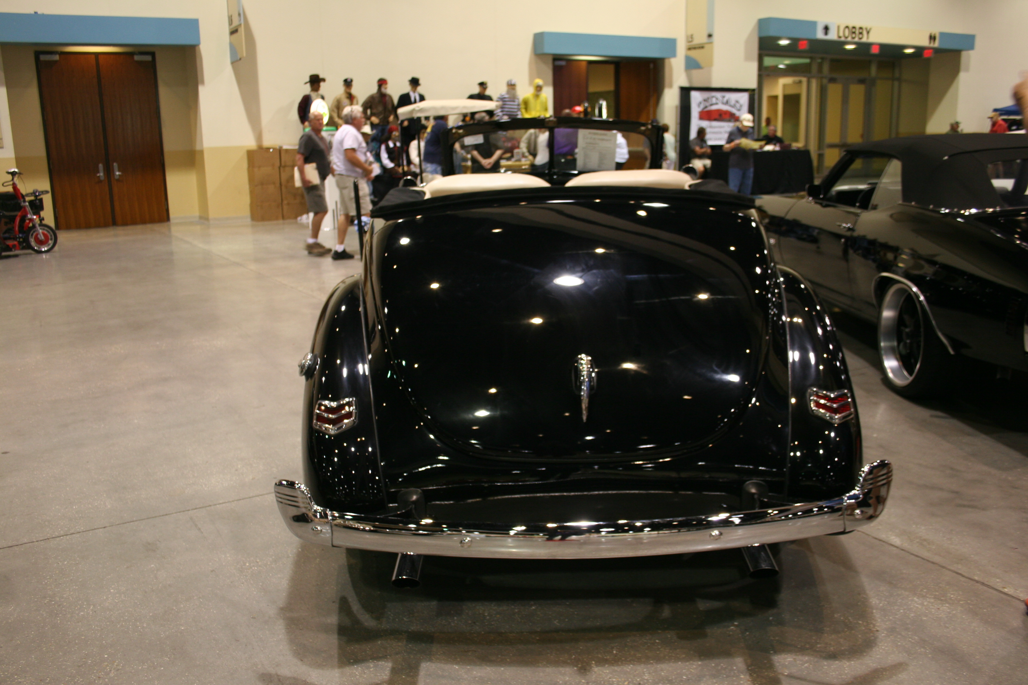 5th Image of a 1940 FORD DELUXE