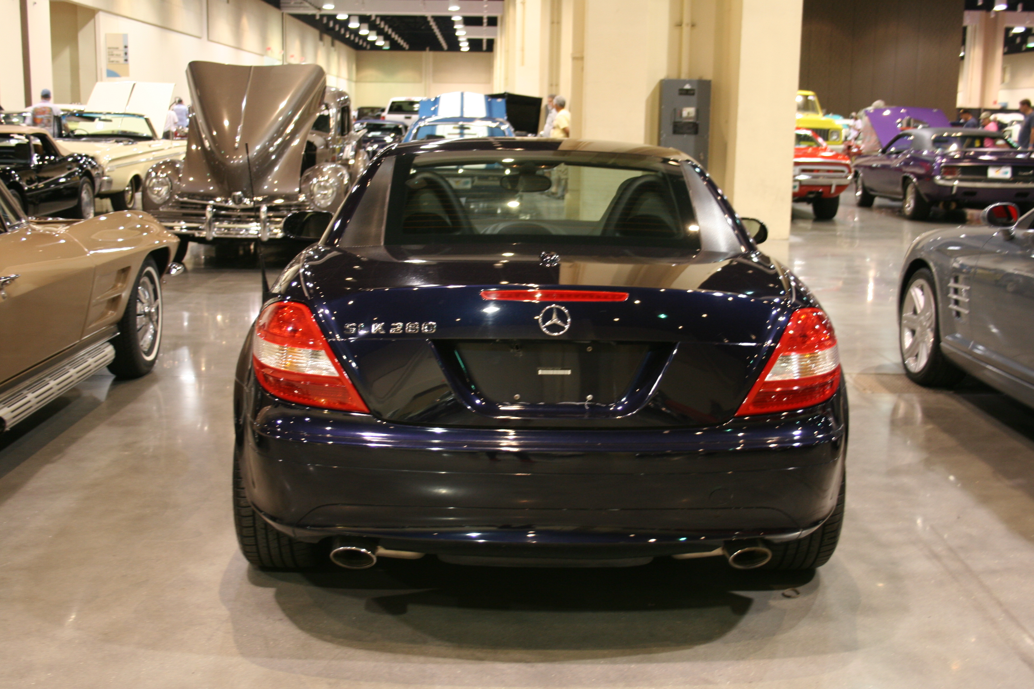 4th Image of a 2006 MERCEDES-BENZ SLK-CLASS