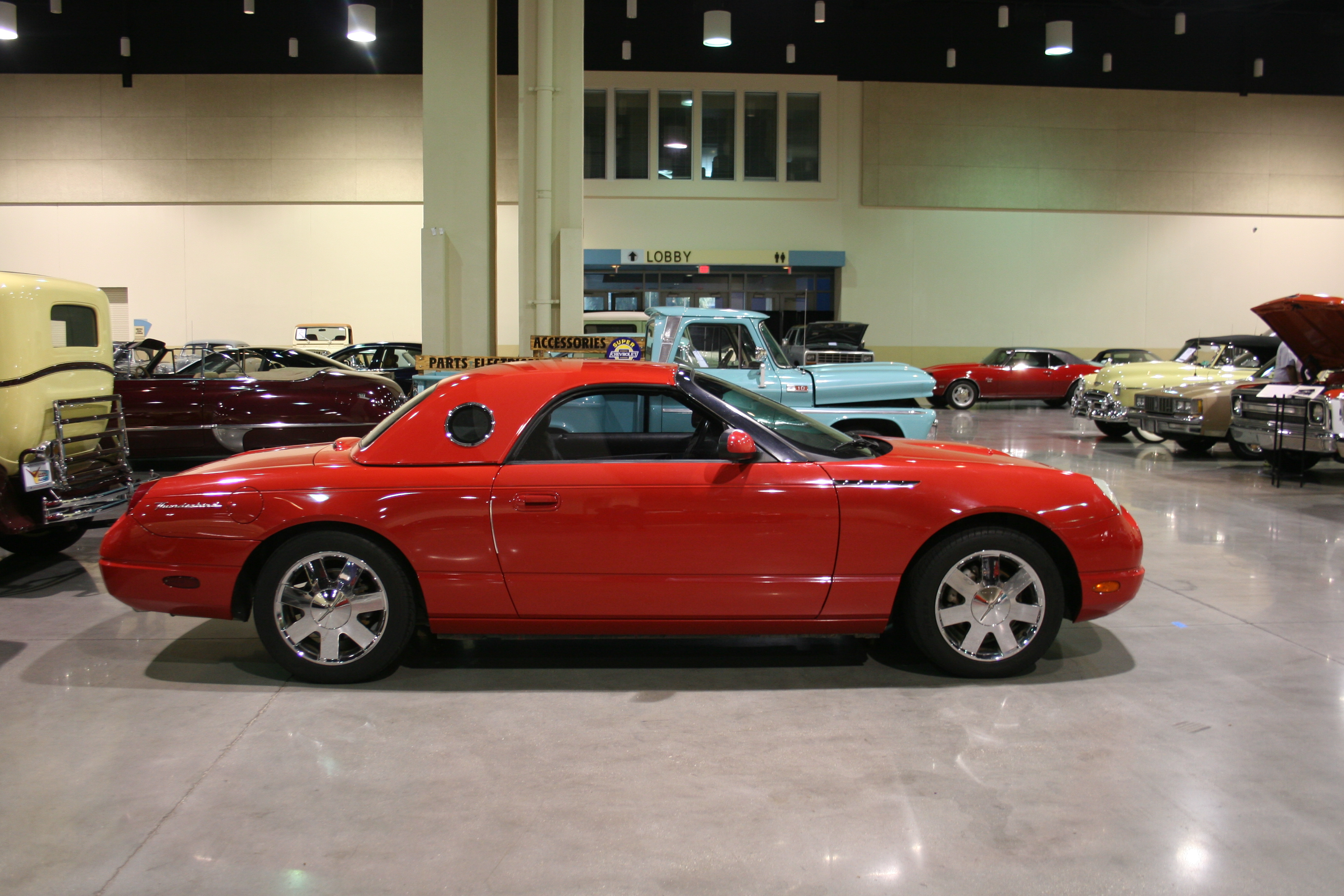 6th Image of a 2002 FORD THUNDERBIRD