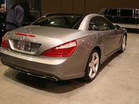 Image 5 of 6 of a 2014 MERCEDES-BENZ SL-CLASS SL550