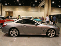 Image 6 of 6 of a 2014 MERCEDES-BENZ SL-CLASS SL550