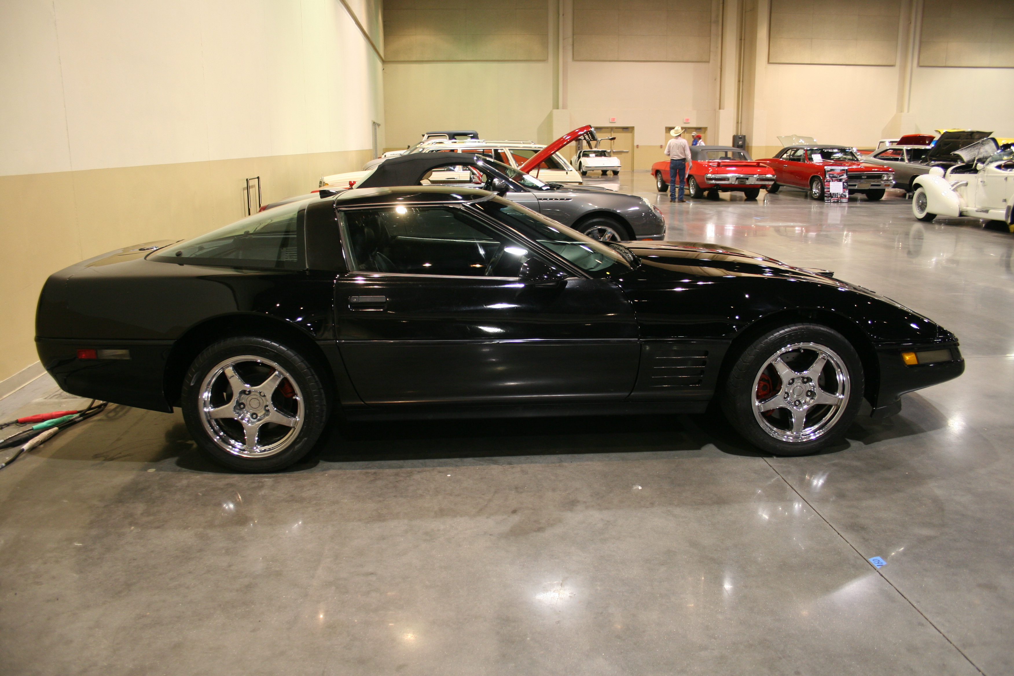 5th Image of a 1991 CHEVROLET CORVETTE ZR1