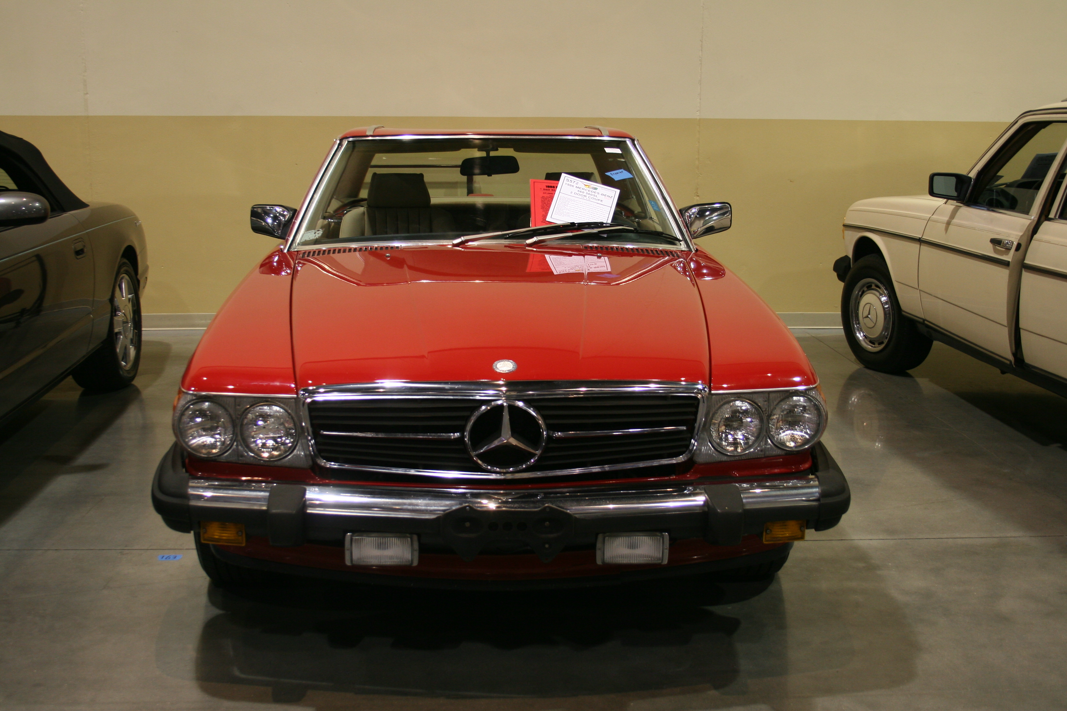 1st Image of a 1986 MERCEDES-BENZ 560 560SL