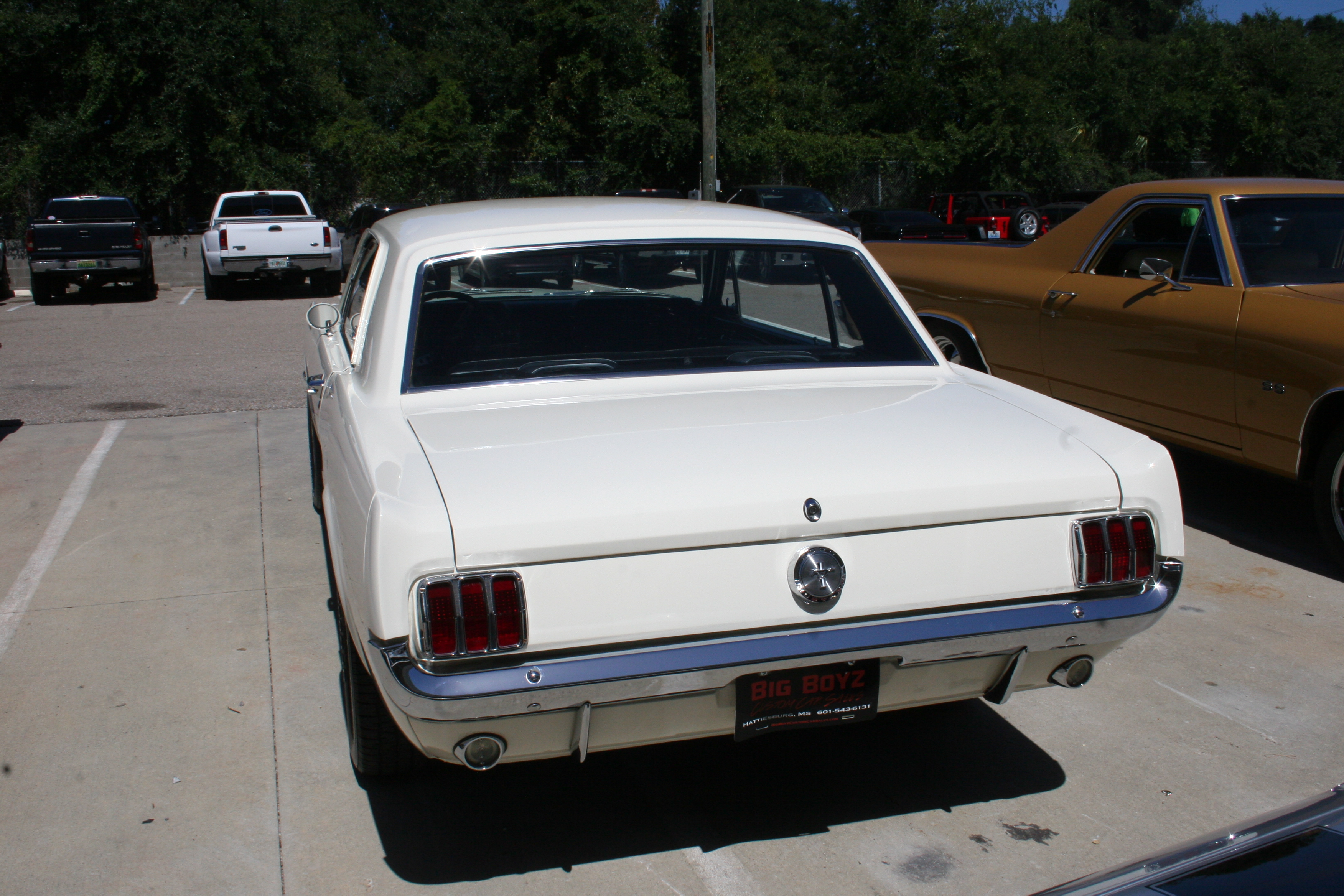 5th Image of a 1966 FORD MUSTANG