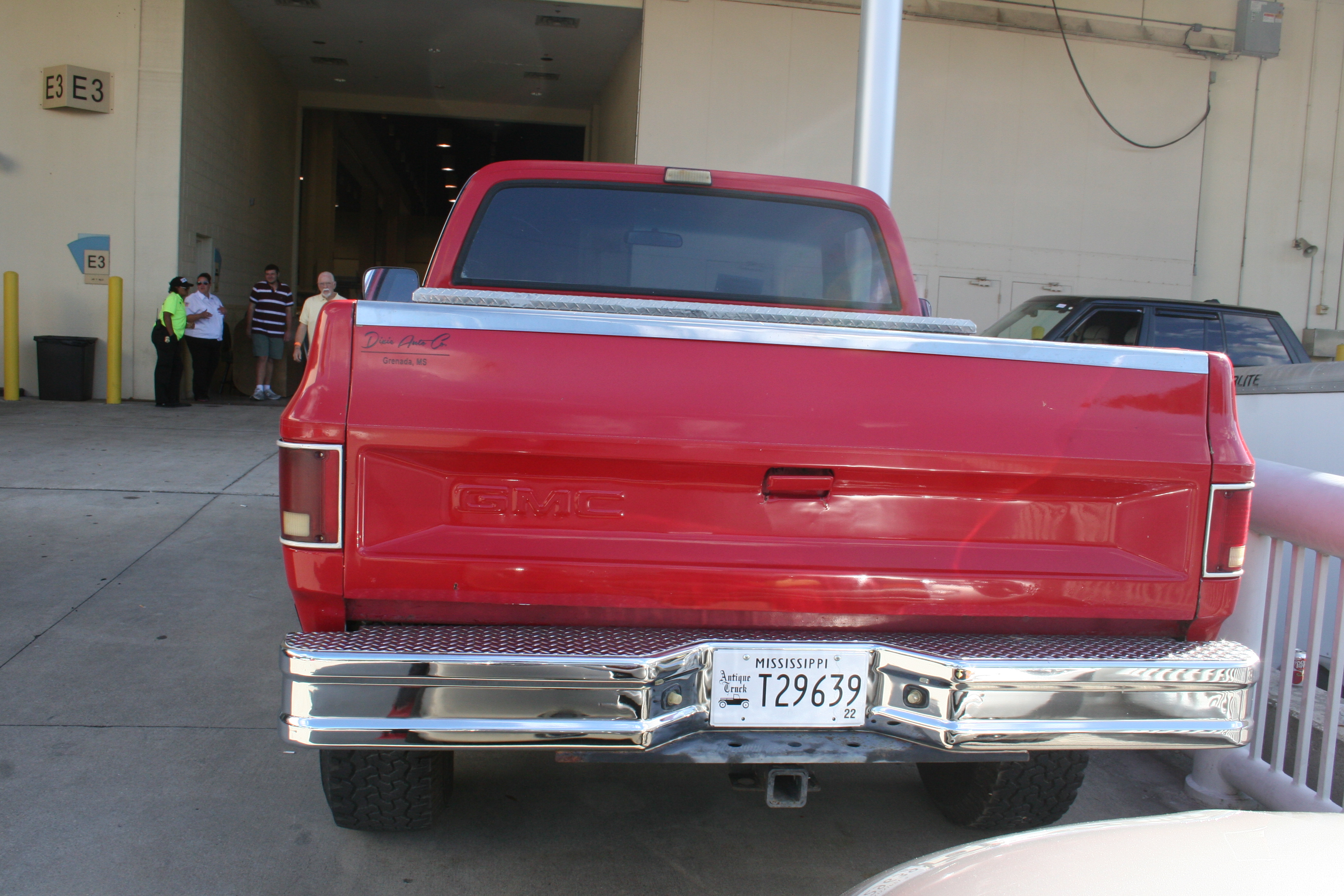4th Image of a 1986 GMC K1500