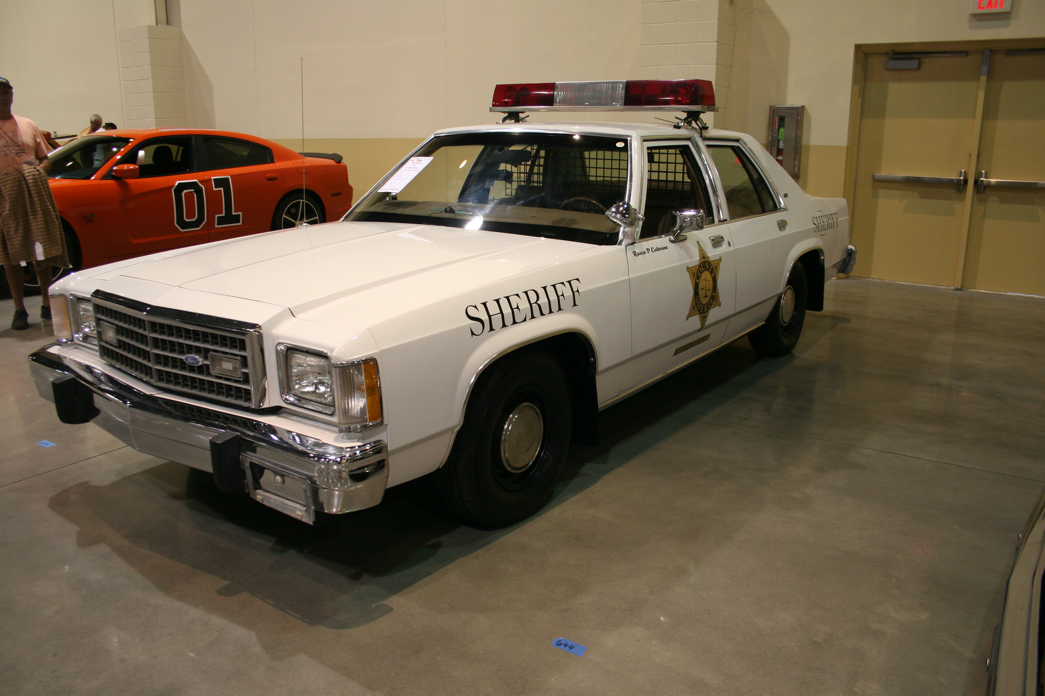 1st Image of a 1982 FORD LTD S