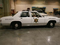 Image 8 of 8 of a 1982 FORD LTD S