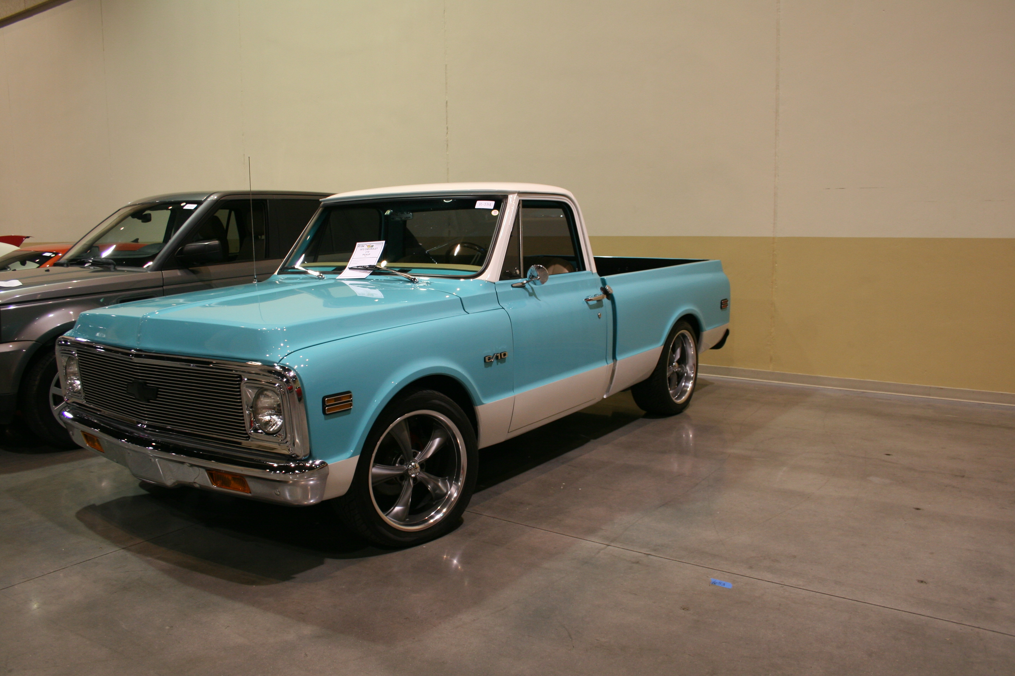 1st Image of a 1972 CHEVROLET C10