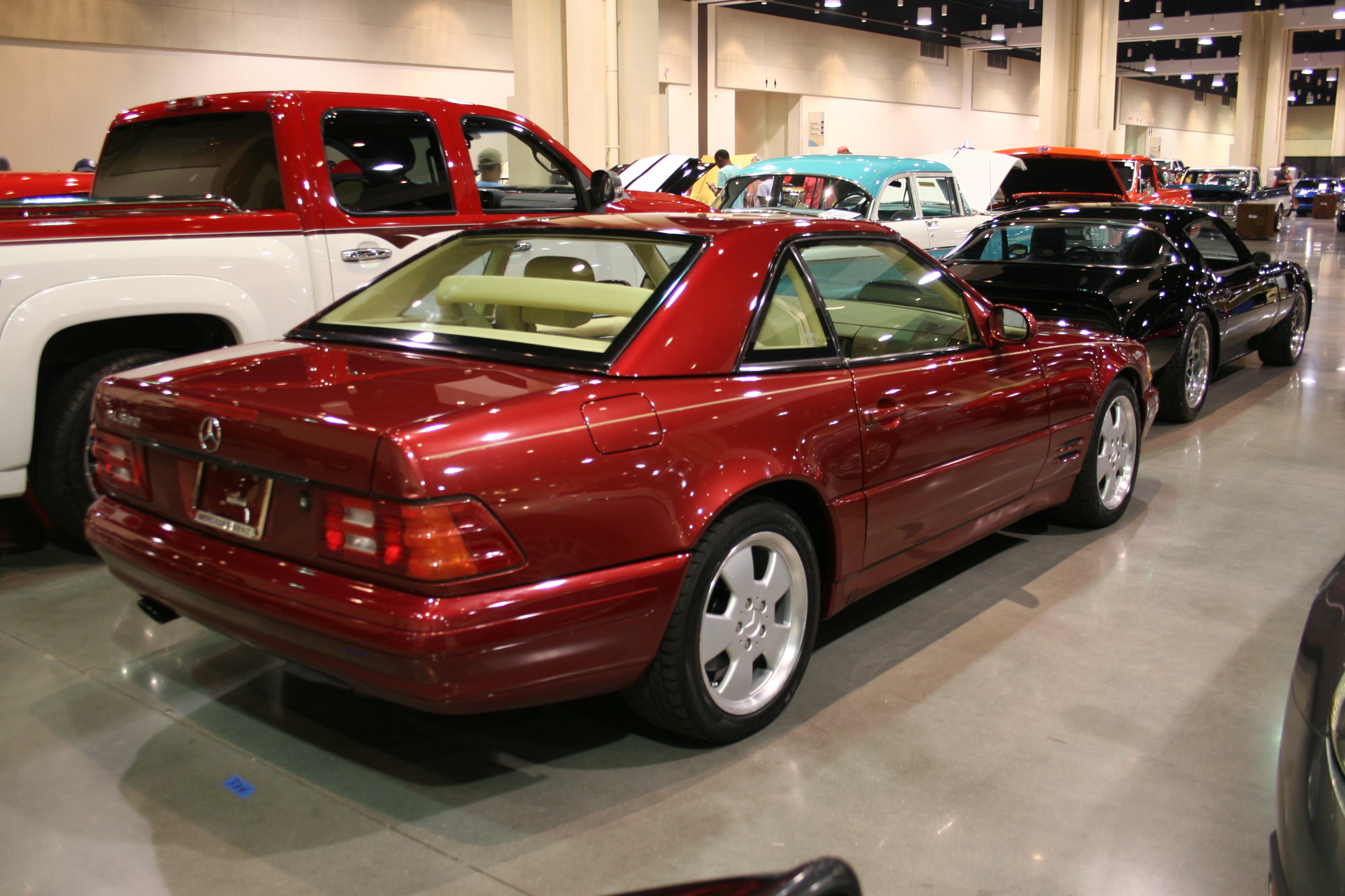 4th Image of a 1999 MERCEDES-BENZ SL-CLASS SL500