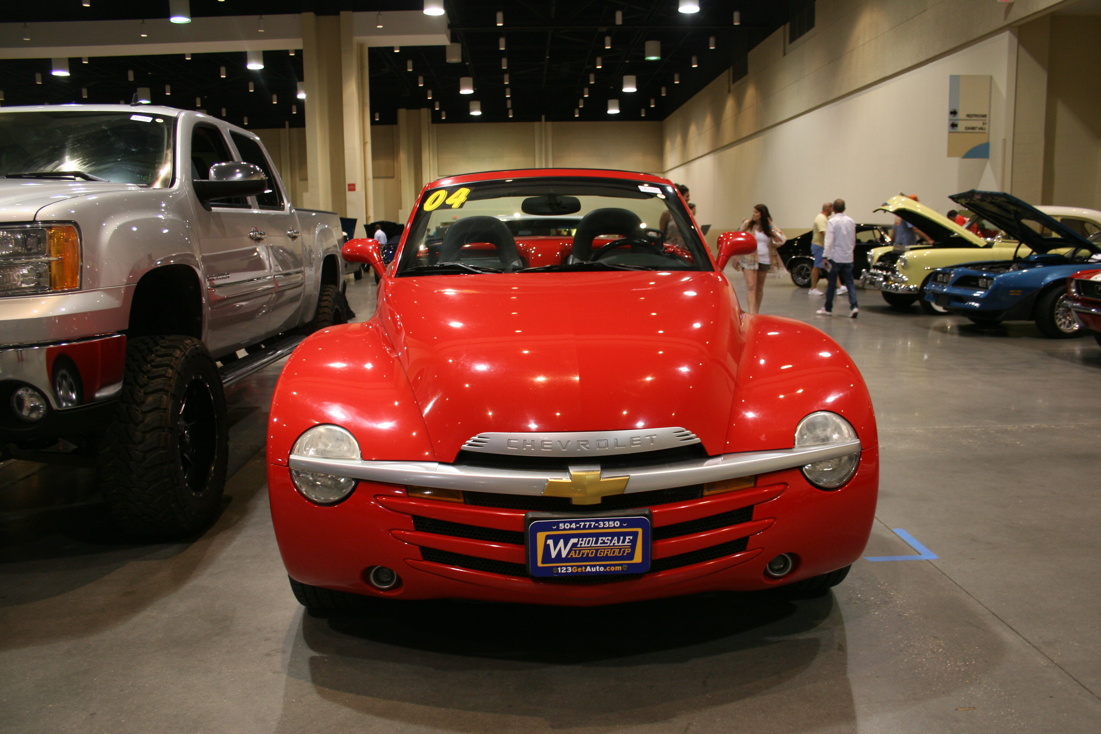 0th Image of a 2004 CHEVROLET SSR LS