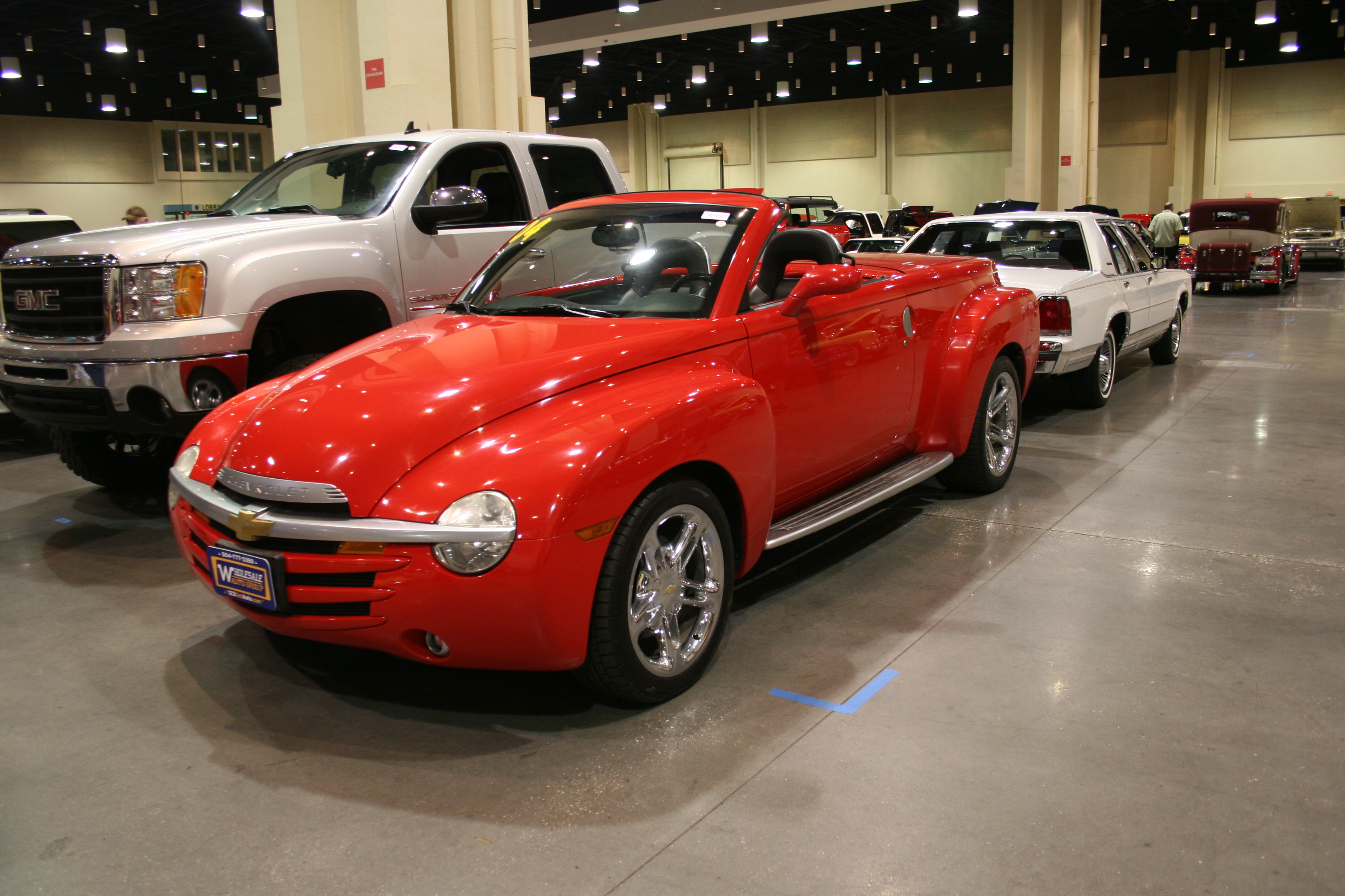 1st Image of a 2004 CHEVROLET SSR LS