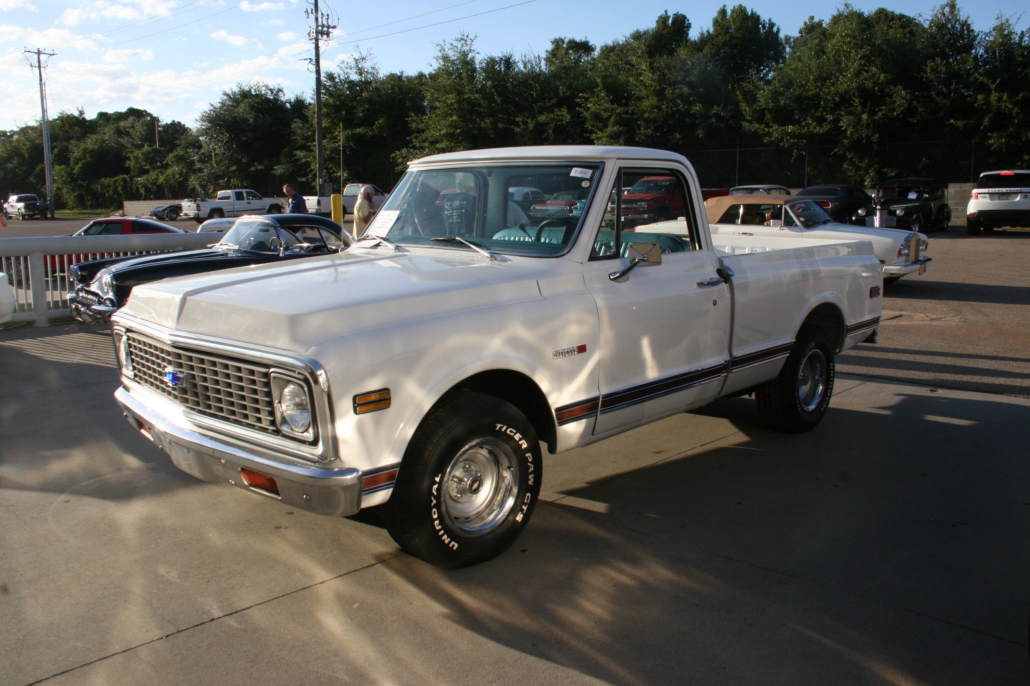 1st Image of a 1972 CHEVROLET CHEYENNE