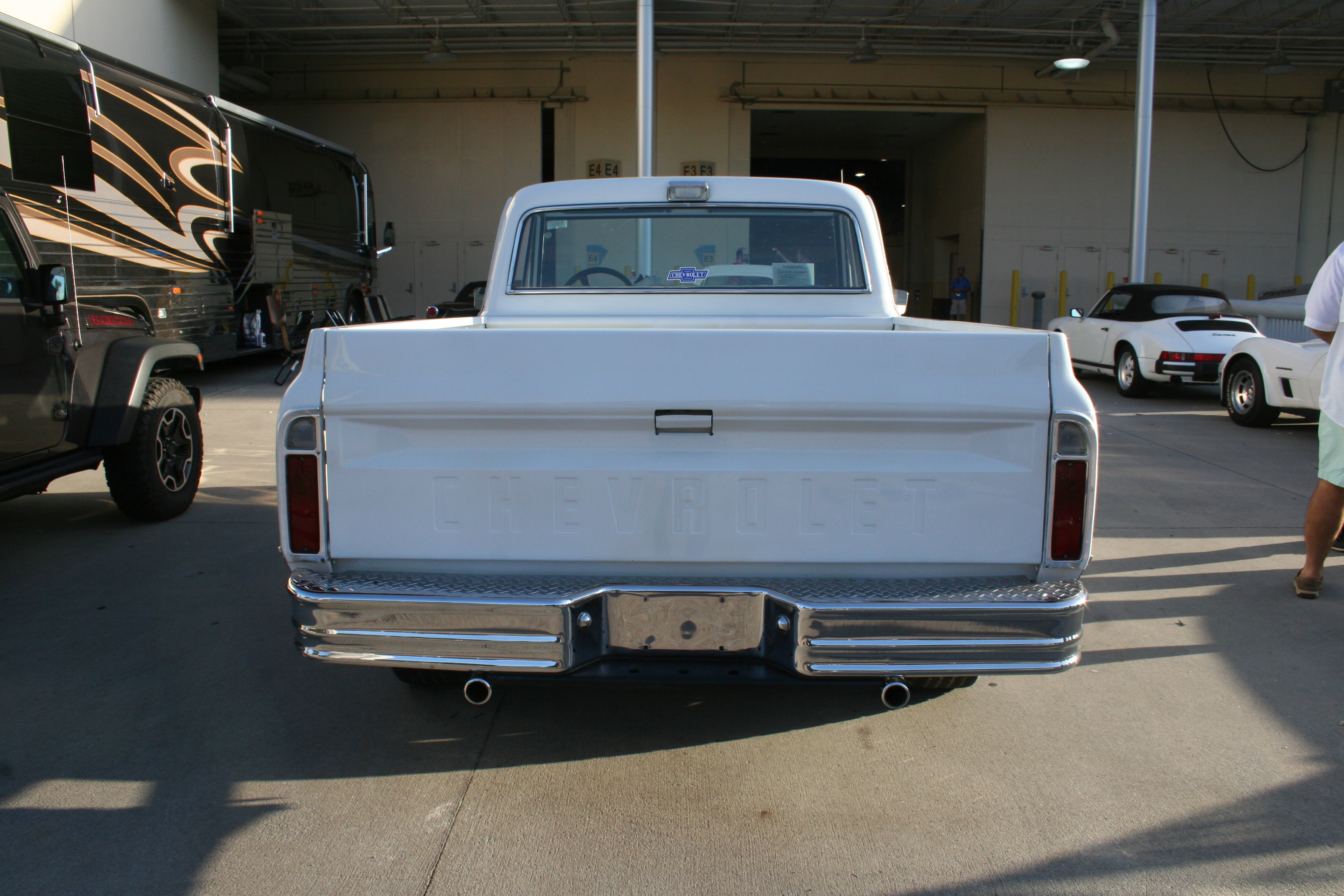 5th Image of a 1972 CHEVROLET CHEYENNE