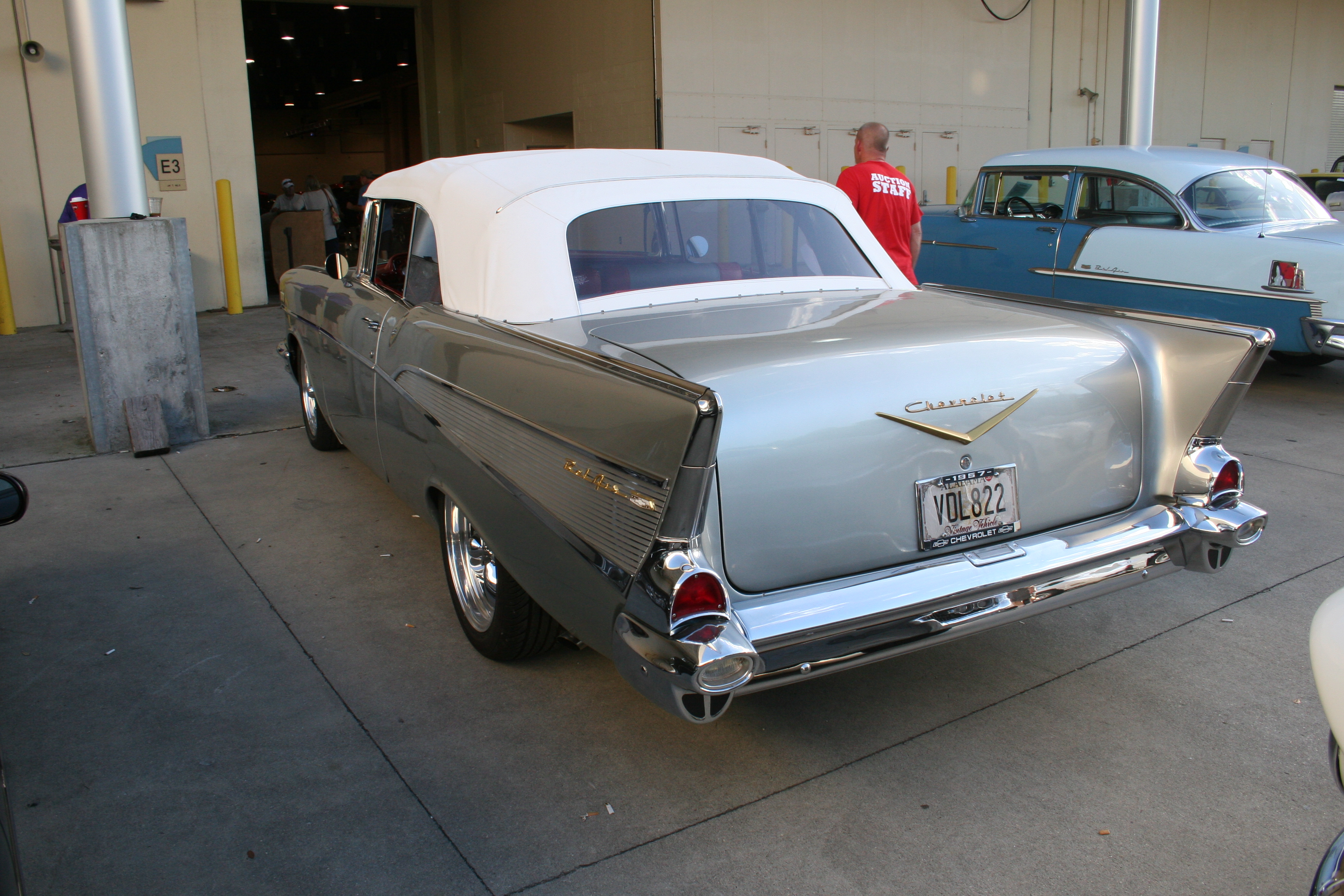 4th Image of a 1957 CHEVROLET BELAIR