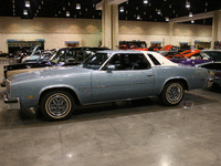 Image 3 of 7 of a 1976 OLDSMOBILE CUTLASS