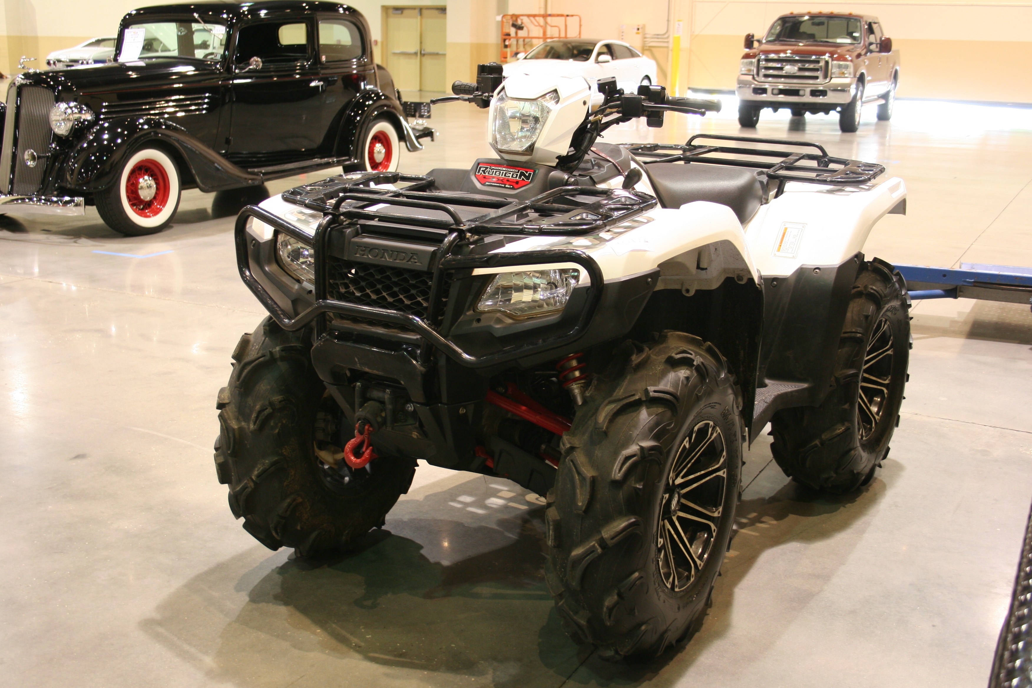 1st Image of a 2016 HONDA FOREMAN RUBICON