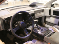 Image 3 of 6 of a 1984 PONTIAC FIERO SE