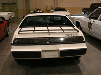 Image 5 of 6 of a 1984 PONTIAC FIERO SE