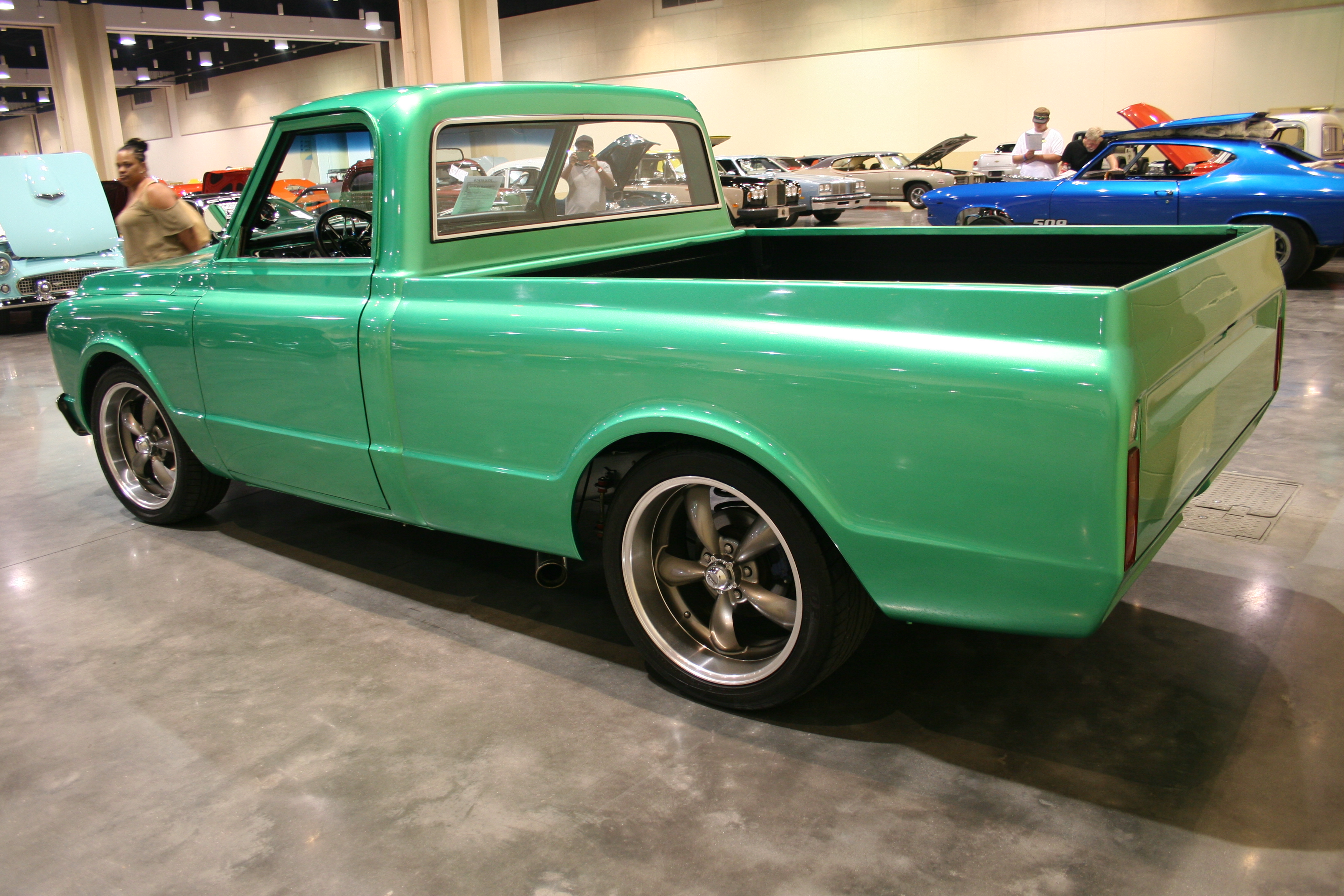 8th Image of a 1968 CHEVROLET C10