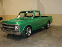 Image 4 of 9 of a 1968 CHEVROLET C10