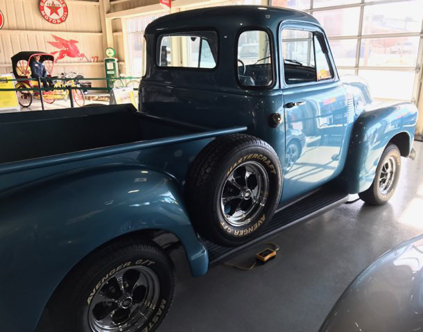 3rd Image of a 1953 CHEVROLET 3100