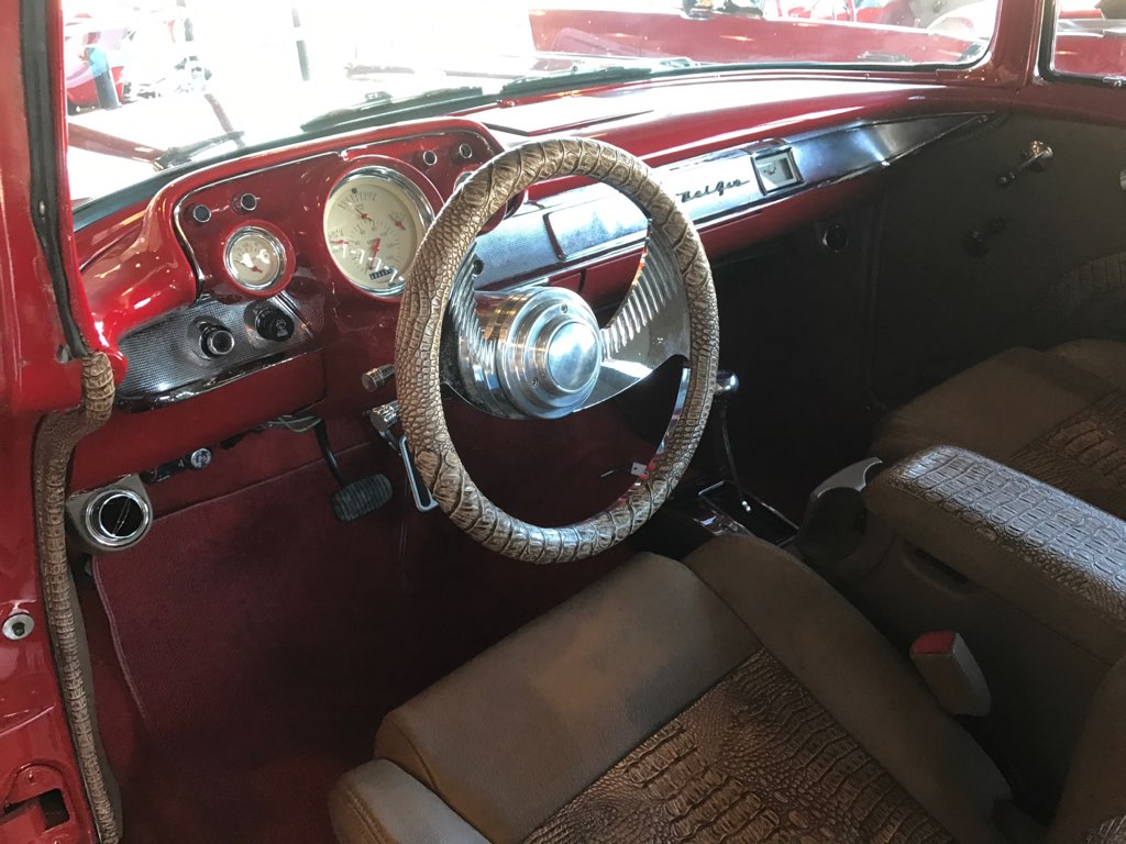 4th Image of a 1957 CHEVROLET BELAIR