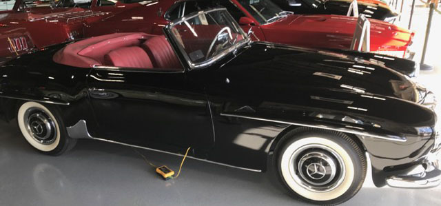 3rd Image of a 1960 MERCEDES 190SL
