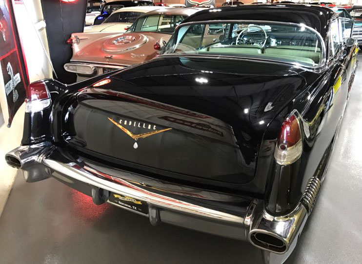 2nd Image of a 1956 CADILLAC DE VILLE