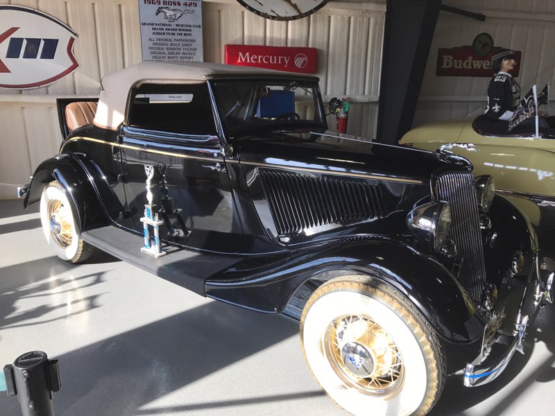 1st Image of a 1934 FORD ROADSTER CABRIOLET