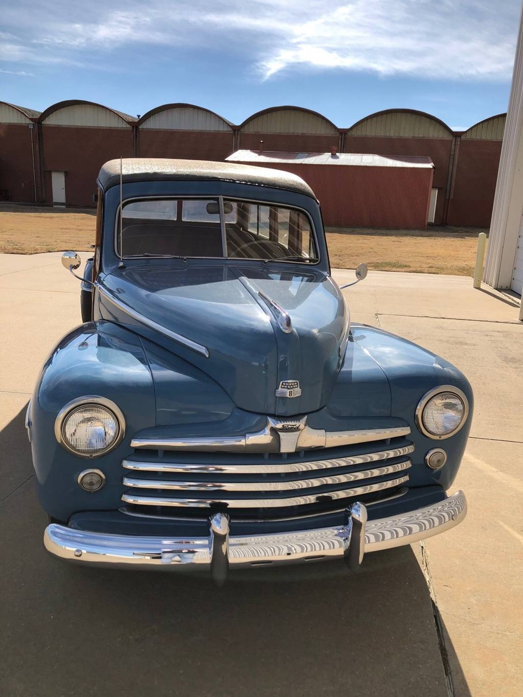 3rd Image of a 1947 FORD SUPER DELUXE WOODY