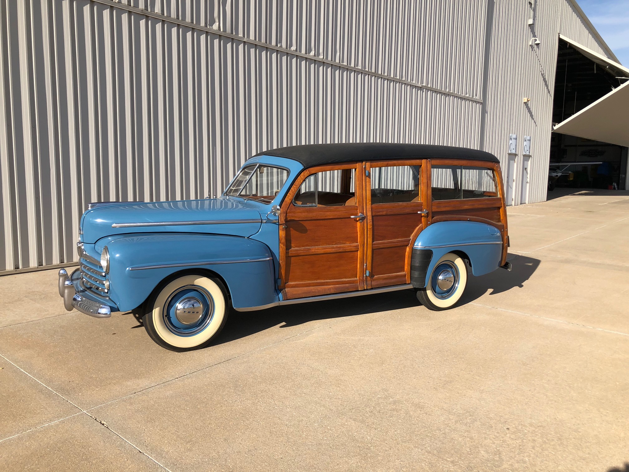 15th Image of a 1947 FORD SUPER DELUXE WOODY