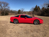 Image 2 of 10 of a 2003 CHEVROLET CORVETTE