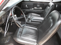 Image 6 of 8 of a 1967 CHEVROLET CAMARO RS