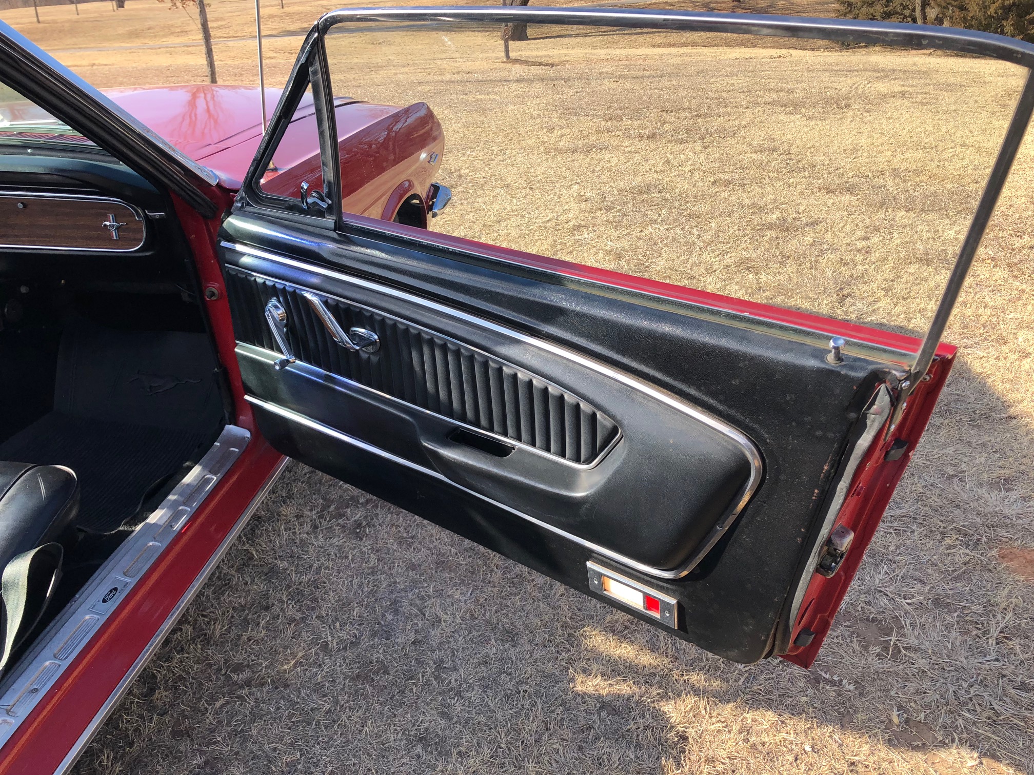 5th Image of a 1965 FORD MUSTANG