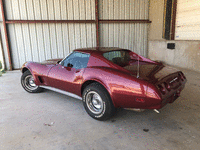 Image 3 of 14 of a 1974 CHEVROLET CORVETTE STINGRAY