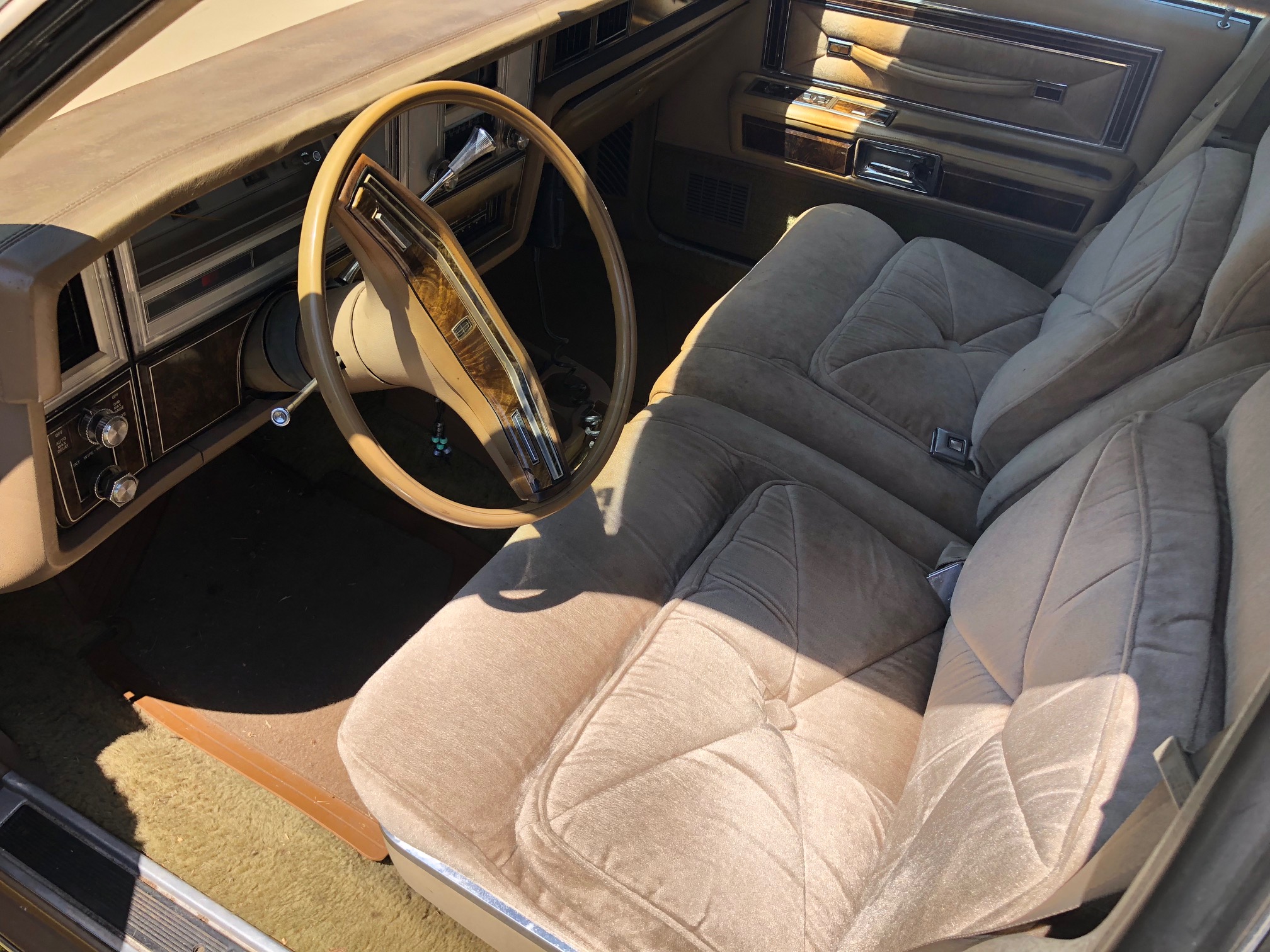 9th Image of a 1978 LINCOLN SEDAN