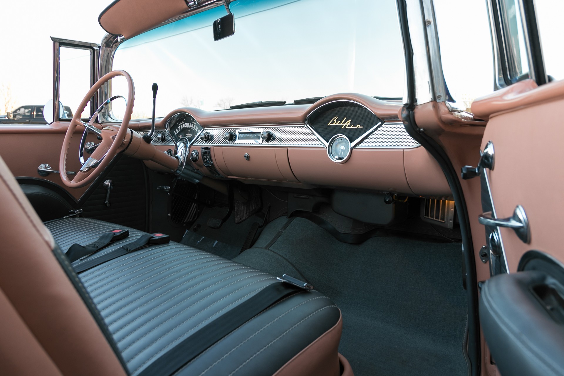 3rd Image of a 1955 CHEVROLET BEL AIR