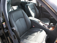 Image 5 of 8 of a 2005 MERCEDES-BENZ E-CLASS E500 4MATIC