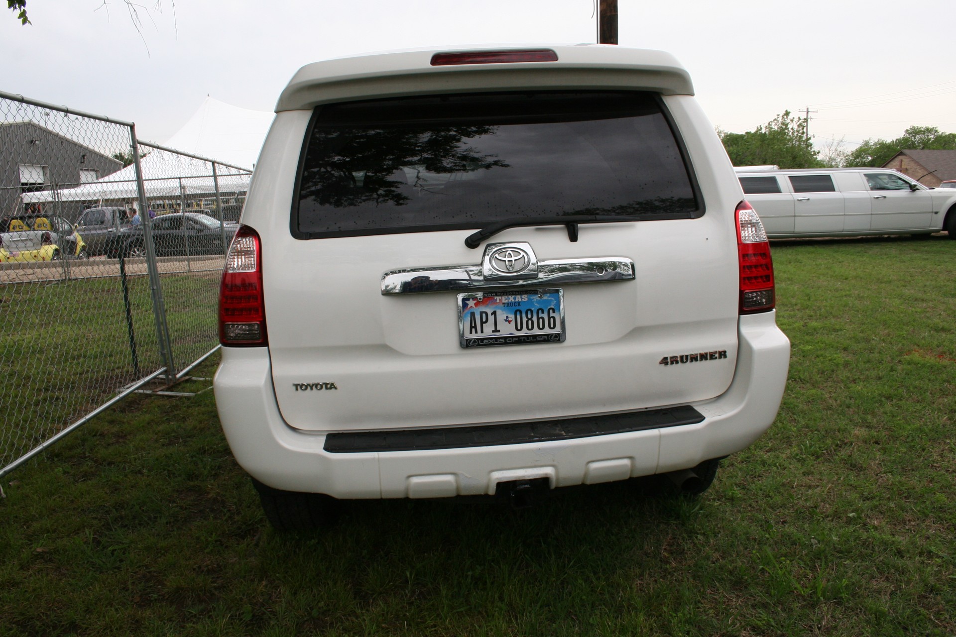 4th Image of a 2008 TOYOTA 4RUNNER SR5